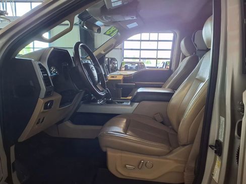 Used 2018 Ford F150 Lariat AWD/4WD image 17
