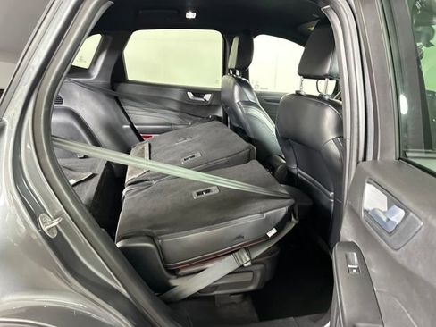 Used 2024 Ford Escape ST-Line image 27