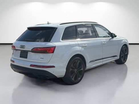 Used 2026 Audi Q7 3.0T Premium Plus w/ Premium Plus Package AWD/4WD image 3