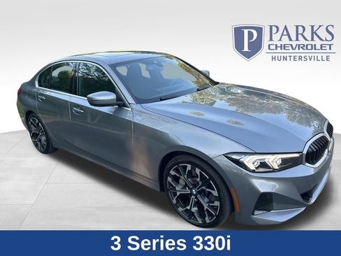 Used 2025 BMW 330i Sedan RWD image 1