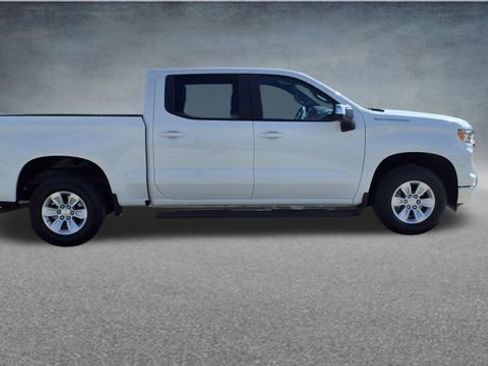 Used 2025 Chevrolet Silverado 1500 LT RWD image 10