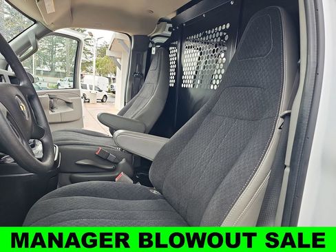 Used 2024 Chevrolet Express 2500 w/ Driver Convenience Package RWD image 14