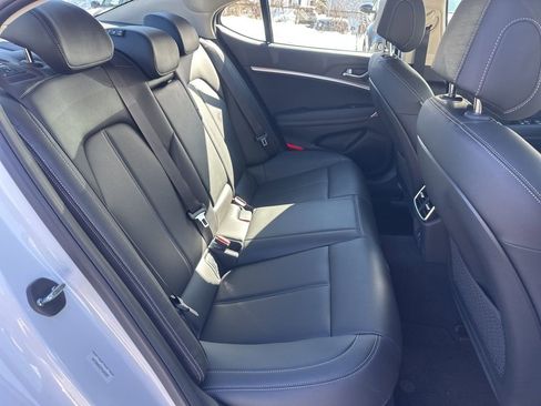 Used 2026 Genesis G70 2.5T image 22