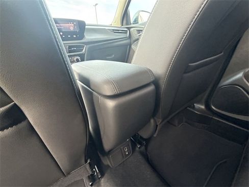 Used 2024 Buick Encore GX Sport Touring image 20