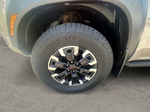 Certified 2023 Nissan Frontier PRO-4X w/ Pro Convenience Package AWD/4WD image 15