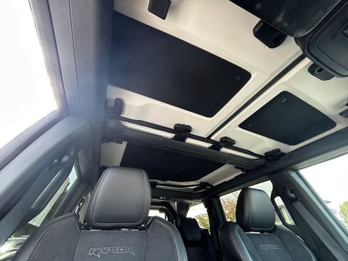 New 2025 Ford Bronco Raptor image 28