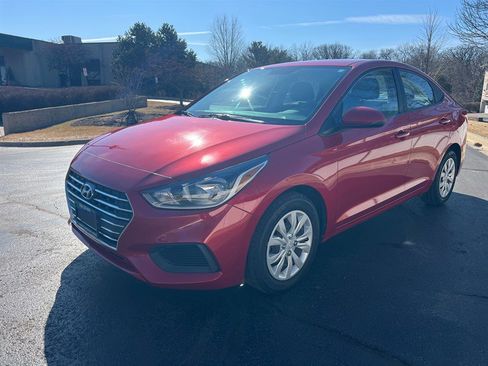 Used 2021 Hyundai Accent SE image 19