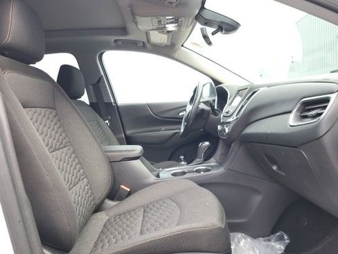 Used 2020 Chevrolet Equinox LT image 13