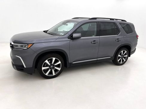Used 2023 Honda Pilot Elite image 5