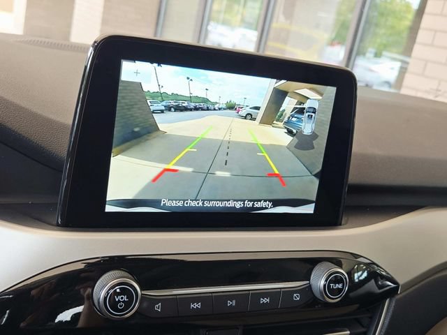 Used 2022 Ford Escape SEL w/ Technology Package AWD/4WD image 26