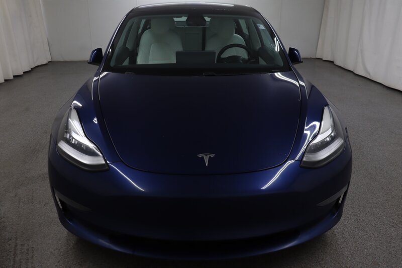 Used 2021 Tesla Model 3 Standard Range Plus RWD image 2