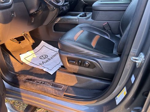 Used 2021 GMC Sierra 1500 AT4 w/ AT4 Value Package image 12