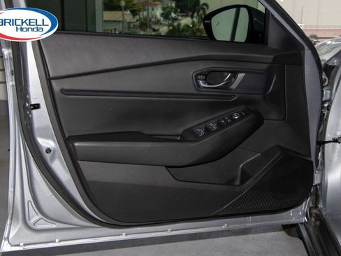 Used 2024 Honda Accord EX image 12