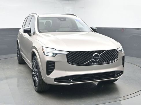 New 2026 Volvo XC90 B6 Ultra w/ Protection Package Premier image 2
