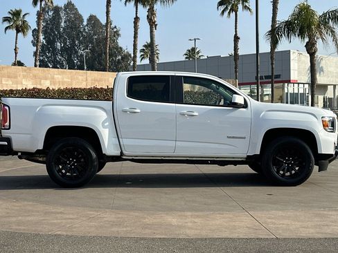 Certified 2022 GMC Canyon Elevation w/ Trailering Package image 3