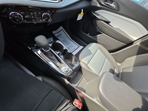 New 2026 Chevrolet Trax LT w/ Driver Confidence Package FWD image 20