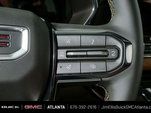 New 2026 GMC Canyon AT4 w/ Technology Plus Package AWD/4WD image 12