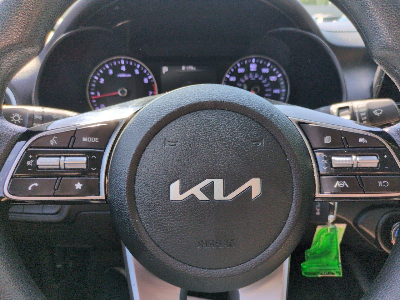 Certified 2024 Kia Forte LXS FWD image 16