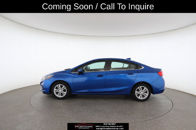 Used 2018 Chevrolet Cruze LT w/ Convenience Package FWD image 6