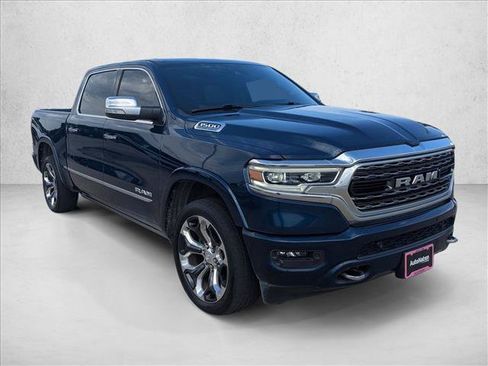 Used 2022 RAM 1500 Limited AWD/4WD image 3