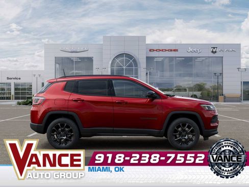 New 2025 Jeep Compass Latitude w/ Altitude Special Edition image 21