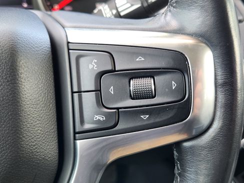 Used 2019 Chevrolet Blazer LT FWD image 22