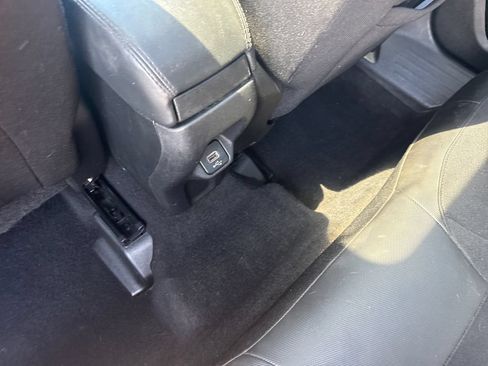 Used 2018 Jeep Renegade Altitude AWD/4WD image 20
