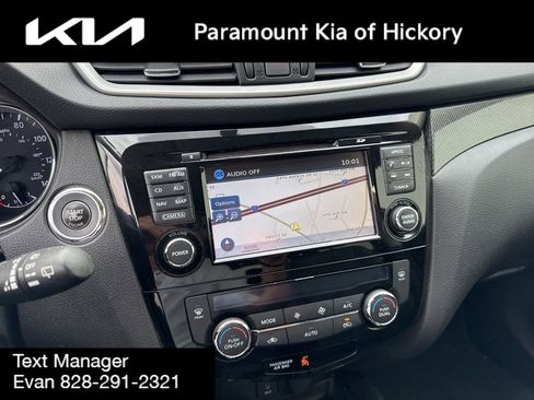 Used 2015 Nissan Rogue SL w/ SL Premium Package AWD/4WD image 22