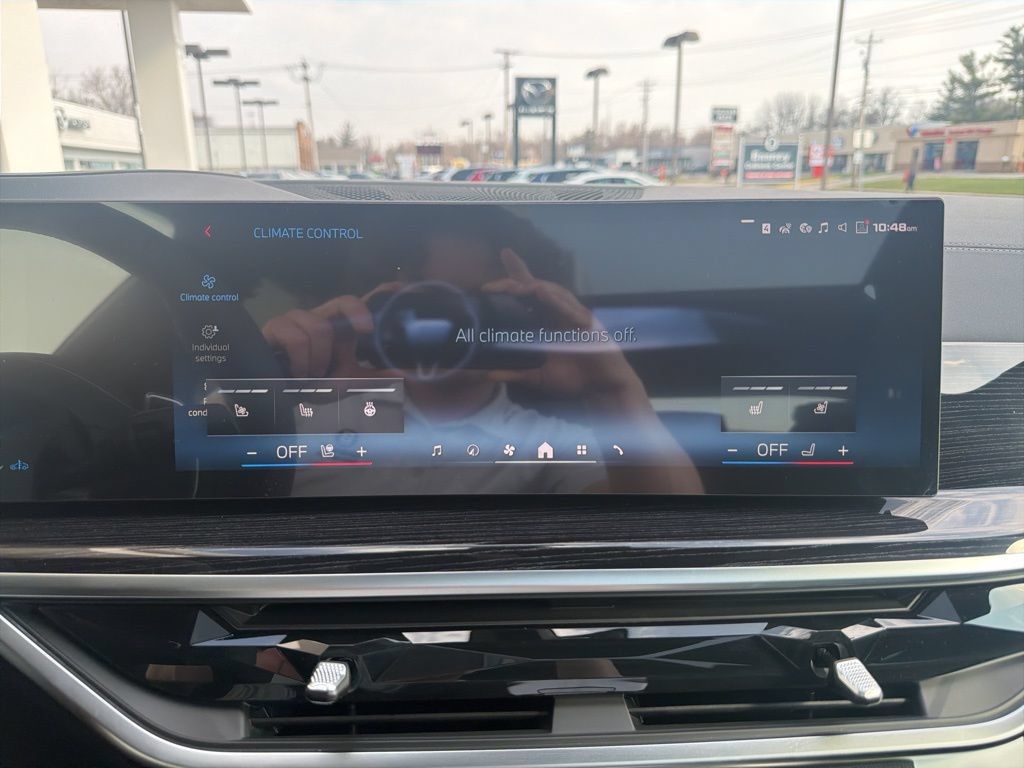 New 2026 BMW X5 M60i w/ Climate Comfort Package AWD/4WD image 37