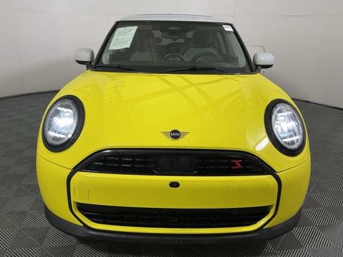 Certified 2025 MINI Cooper S image 3