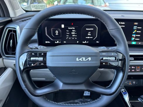 New 2026 Kia Sorento SX image 23