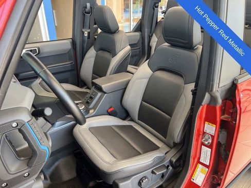 Used 2024 Ford Bronco Black Diamond AWD/4WD image 18