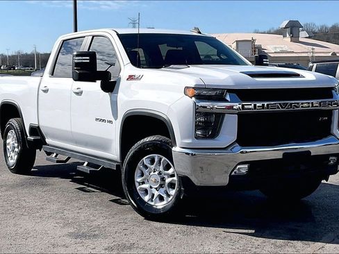 Used 2022 Chevrolet Silverado 2500 LT w/ Convenience Package image 37
