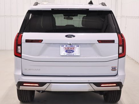 New 2026 Ford Expedition Platinum AWD/4WD image 8