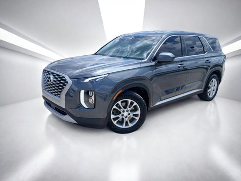 Used 2021 Hyundai Palisade SE FWD image 2