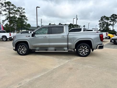 Used 2023 GMC Sierra 1500 SLT w/ SLT Premium Plus Package AWD/4WD image 8