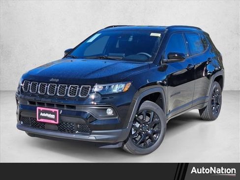 New 2026 Jeep Compass Latitude image 1