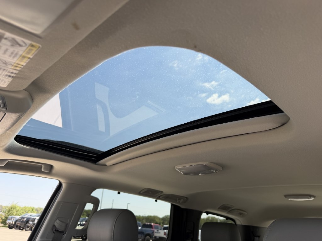 Used 2016 Toyota Sequoia Limited w/ Safety & Convenience Package RWD image 16
