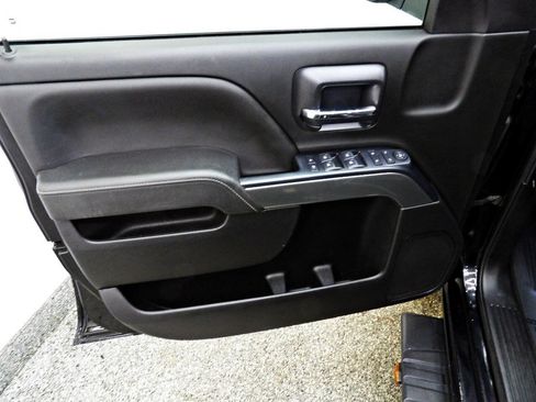 Used 2019 Chevrolet Silverado 1500 LT w/ All Star Edition AWD/4WD image 6