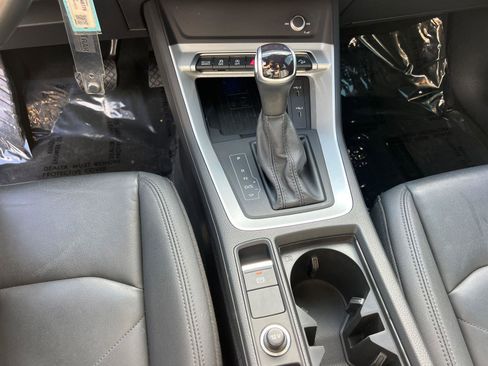 Certified 2022 Audi Q3 2.0T Premium Plus w/ Premium Plus Package image 32