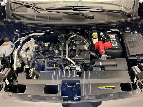 New 2026 Nissan Kicks S image 17