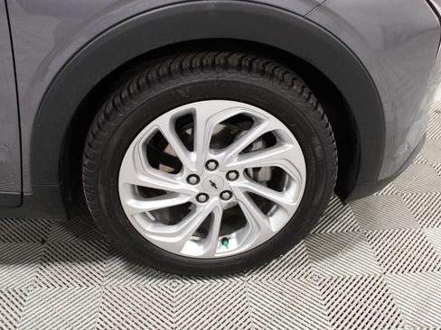 Used 2022 Chevrolet Bolt EUV LT w/ Driver Confidence Package image 35