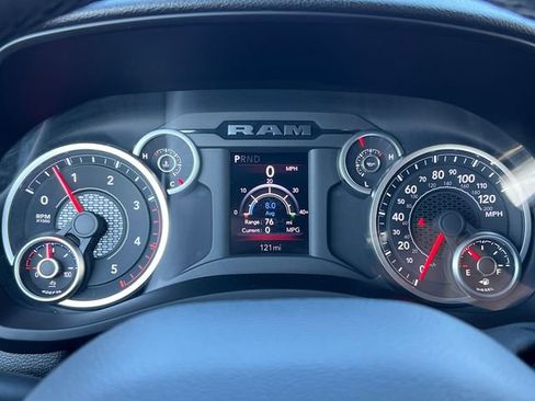 Used 2025 RAM 3500 Big Horn image 27