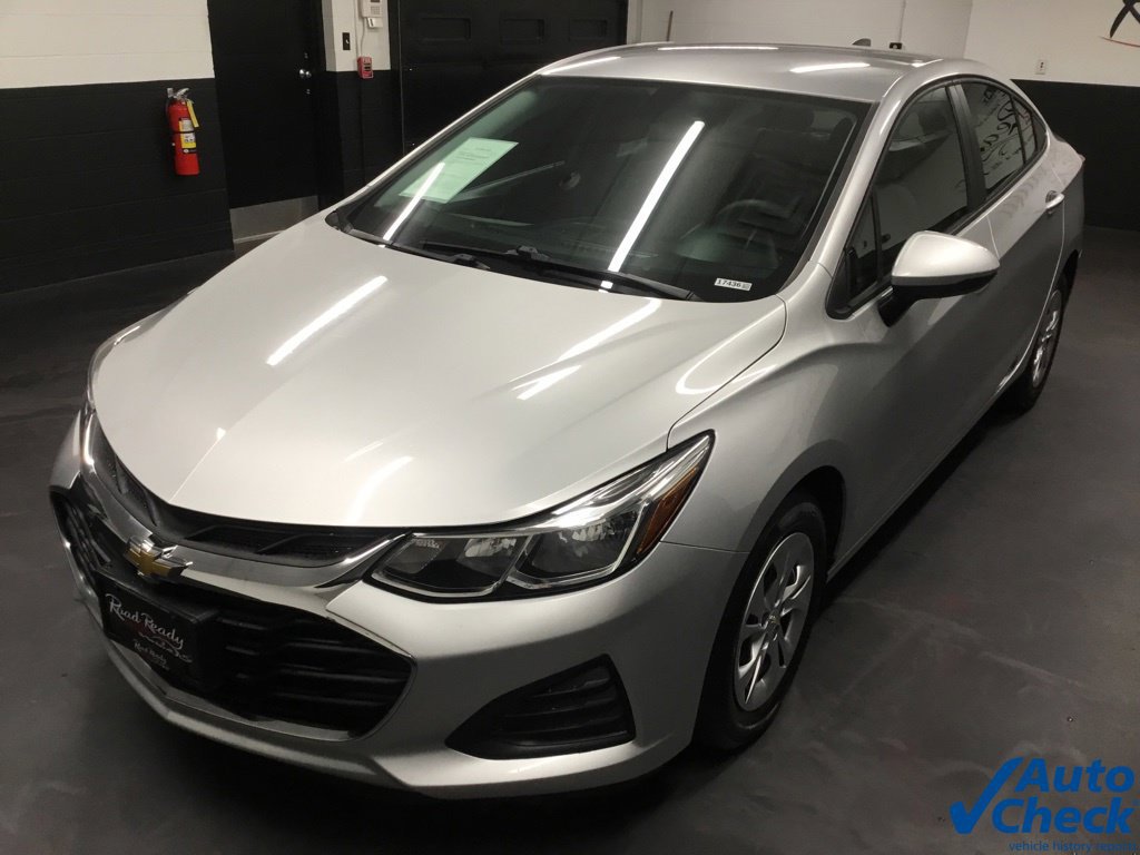 Used 2019 Chevrolet Cruze LS w/ LS Fleet Convenience Package FWD image 6