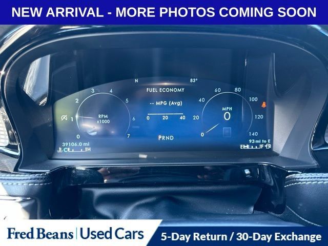 Used 2023 Lincoln Corsair AWD w/ Equipment Group 101A image 11