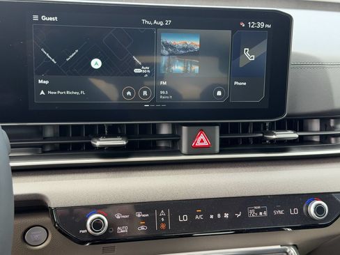 New 2027 Kia Carnival EX FWD image 27