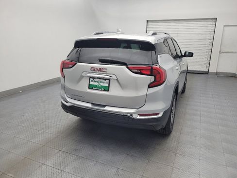 Used 2020 GMC Terrain SLT w/ Preferred Package AWD/4WD image 7