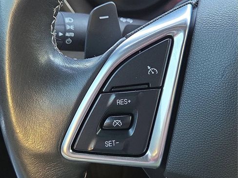 Used 2018 Chevrolet Camaro LT image 19