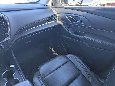 Used 2020 Chevrolet Traverse Premier w/ Redline Edition image 16