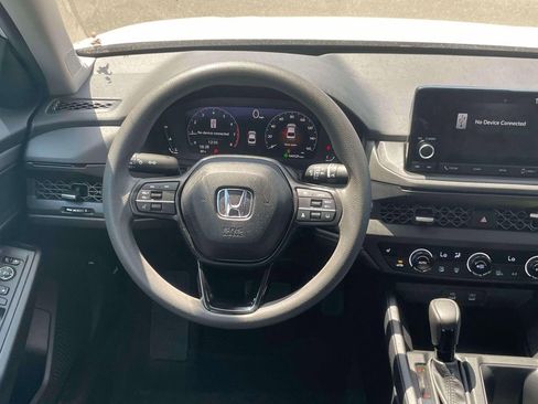 Certified 2023 Honda Accord EX image 14